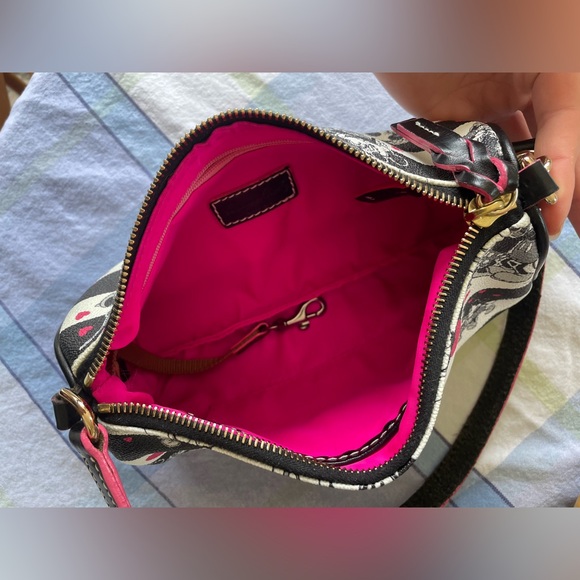 Dooney & Bourke Disney Sweetheart Purse - Minnie & Mickey print - Picture 8 of 13